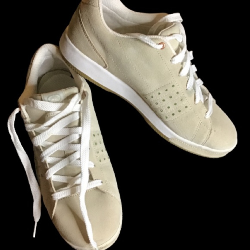 Beige Suede ECCO Red Sneakers w/Rhinestone Size 10